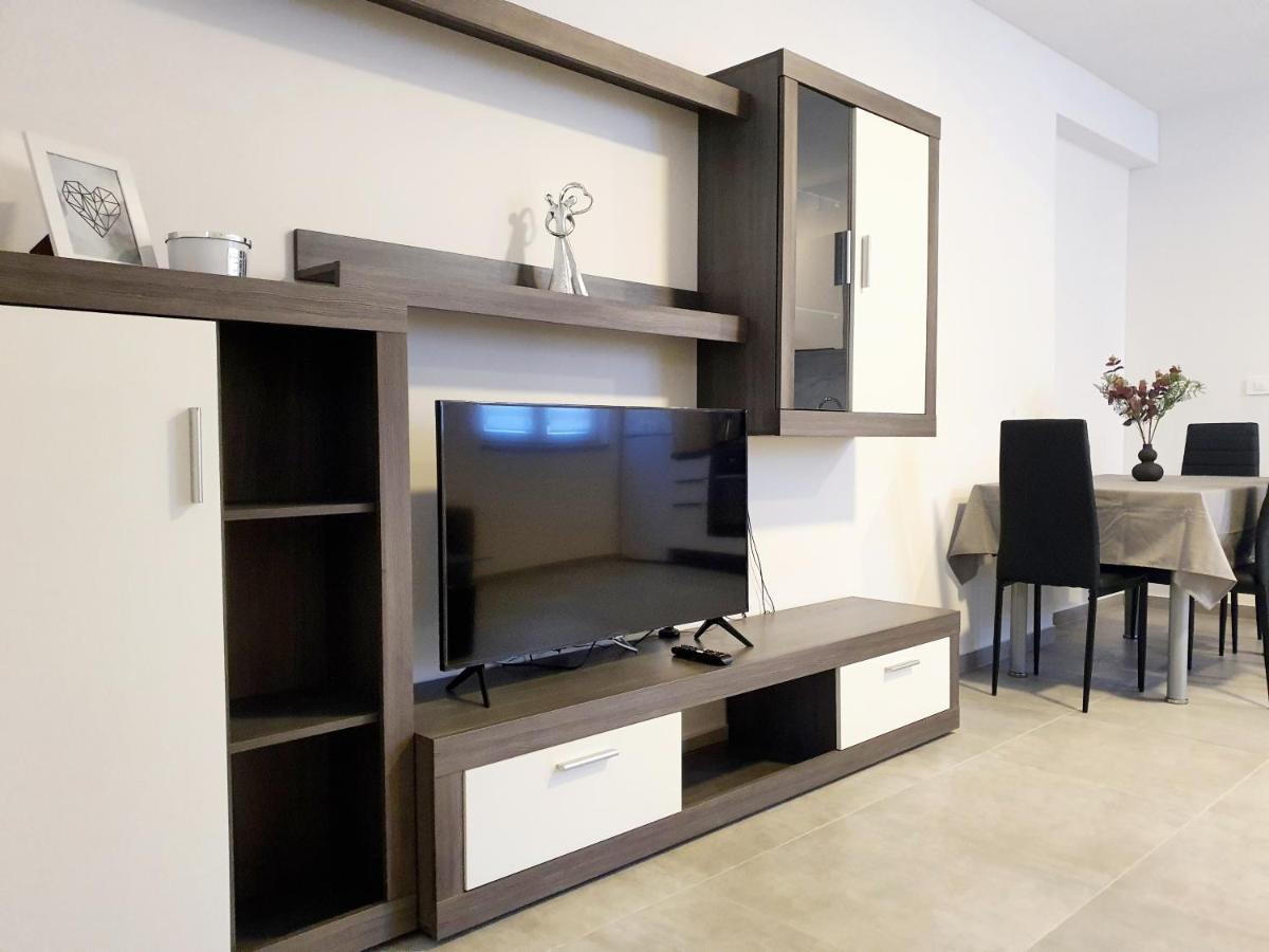 Sea Star Apartments Pjescana Uvala Exteriér fotografie